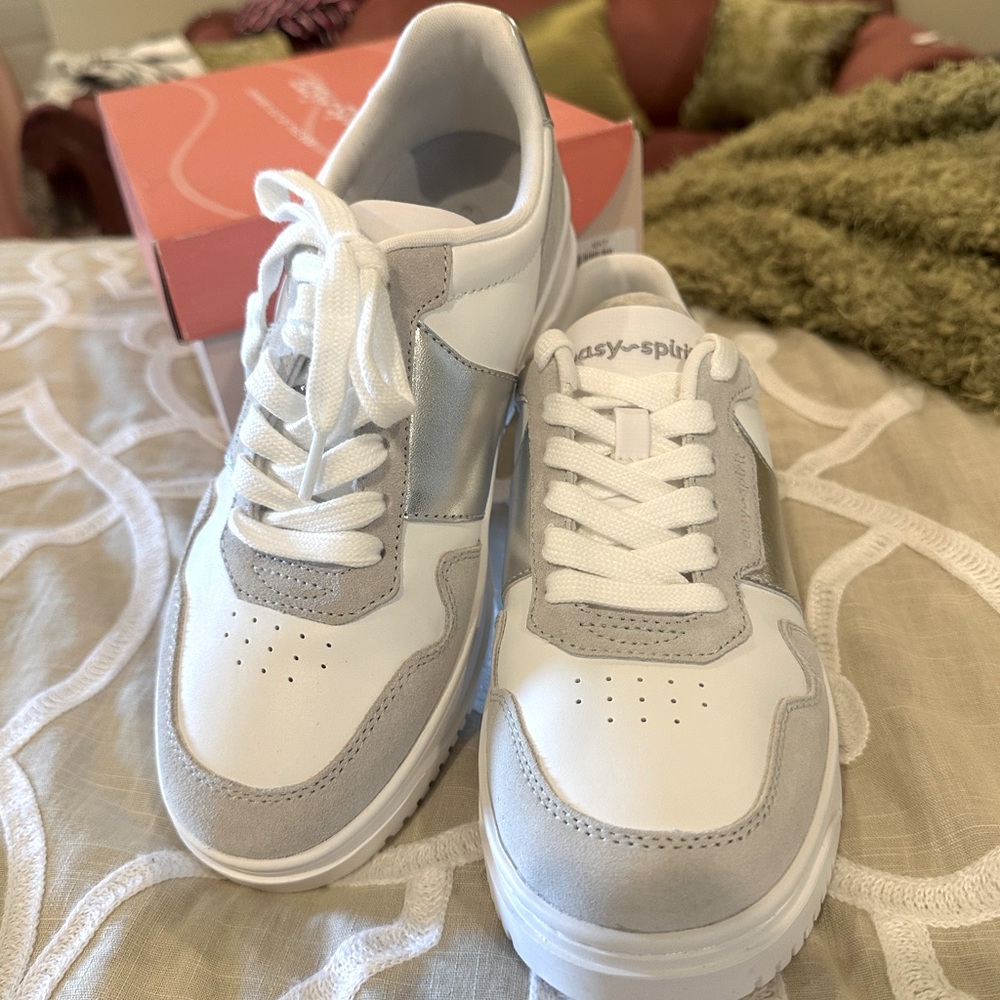 Easy Spirit Womens Merci3 Lace-Up Leather Casual and Fashion Sneakers NWT